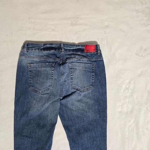 🔥Zara jeans size 12, skinny. - Picture 5 of 16